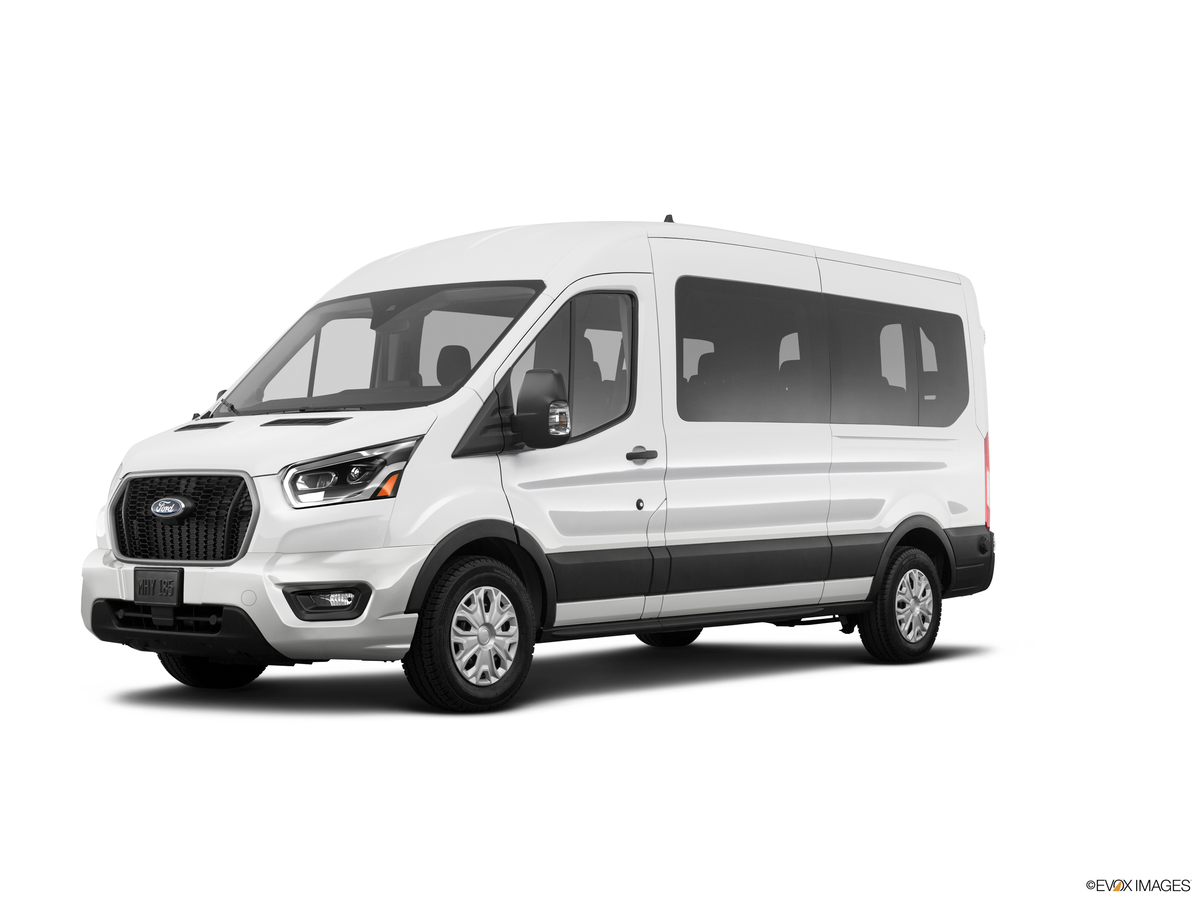 Extended high outlet top van